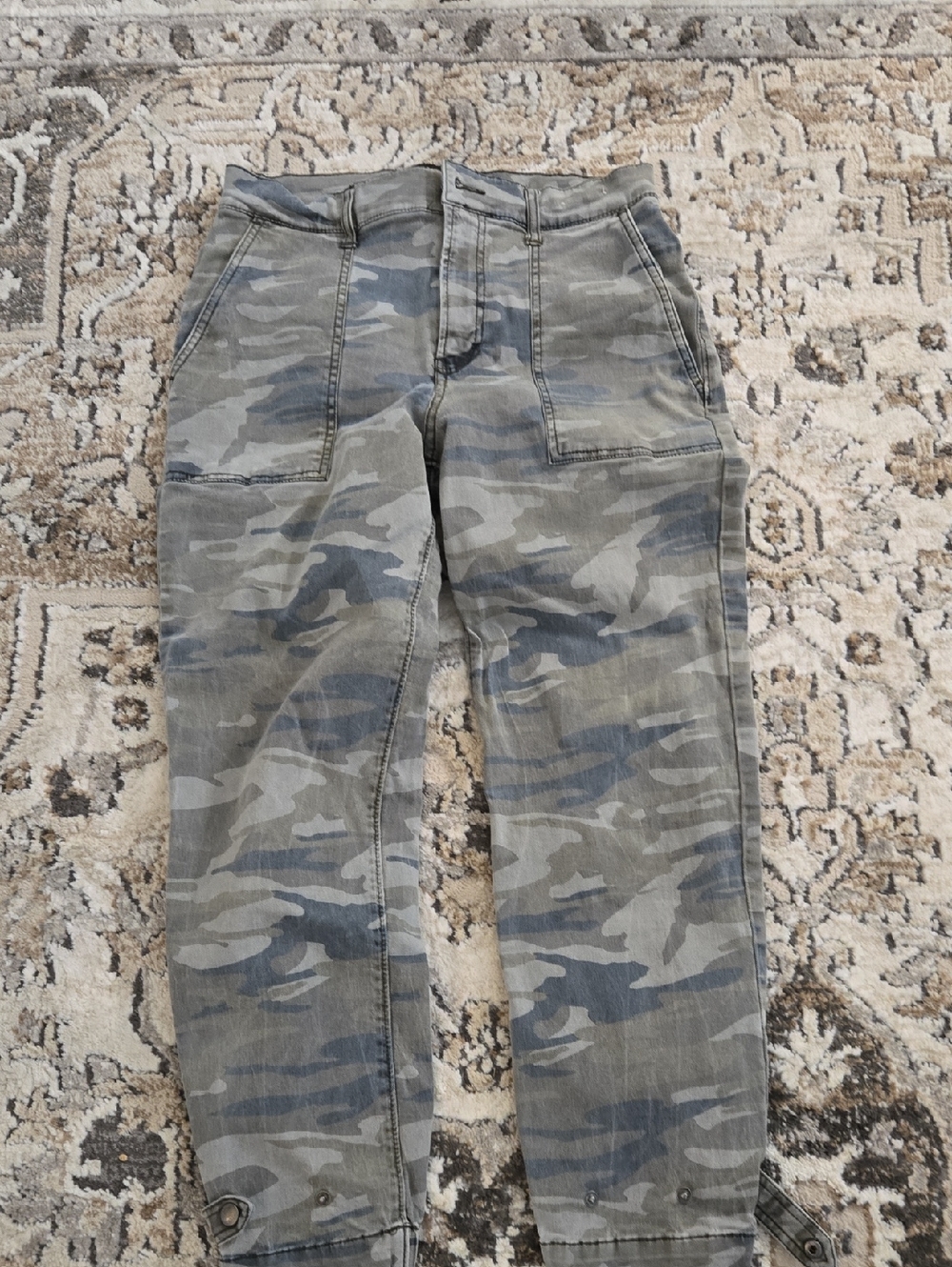 Express Women's Green Camo Jeans
